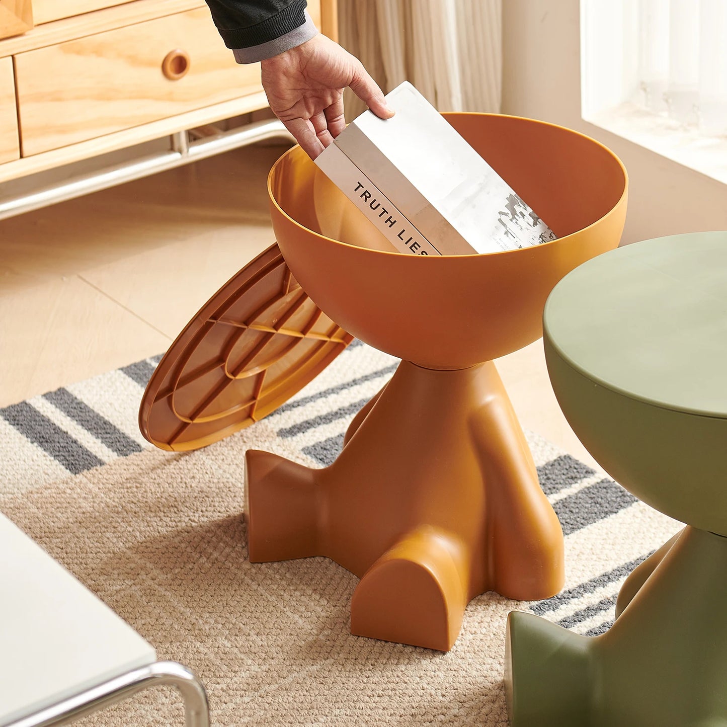 Wedyvko Modern Round Coffee Table With Storage Rack